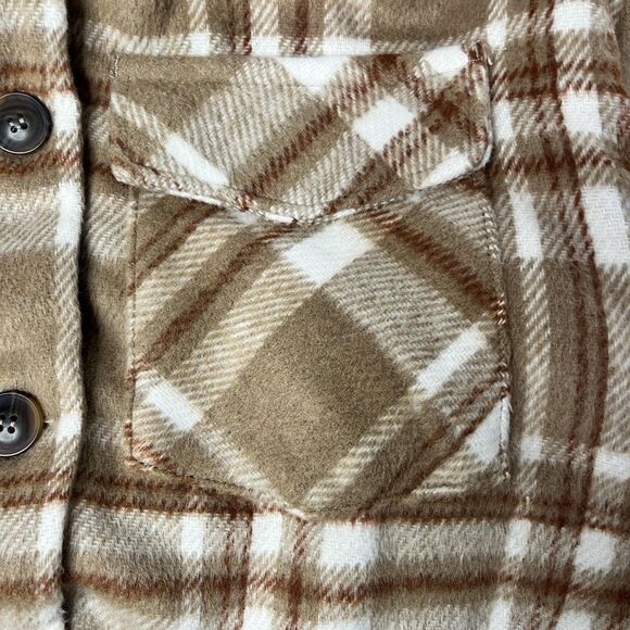 Love Tree Jacket Womens Small Tan Brown White Plaid Overshirt Shacket Fleece - Picture 10 of 11